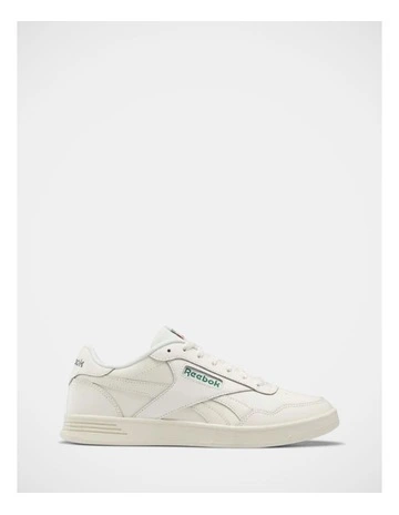 Court Advance Sneakers in Green