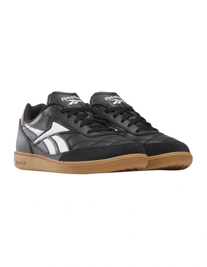 Finale Sneakers in Black image 2