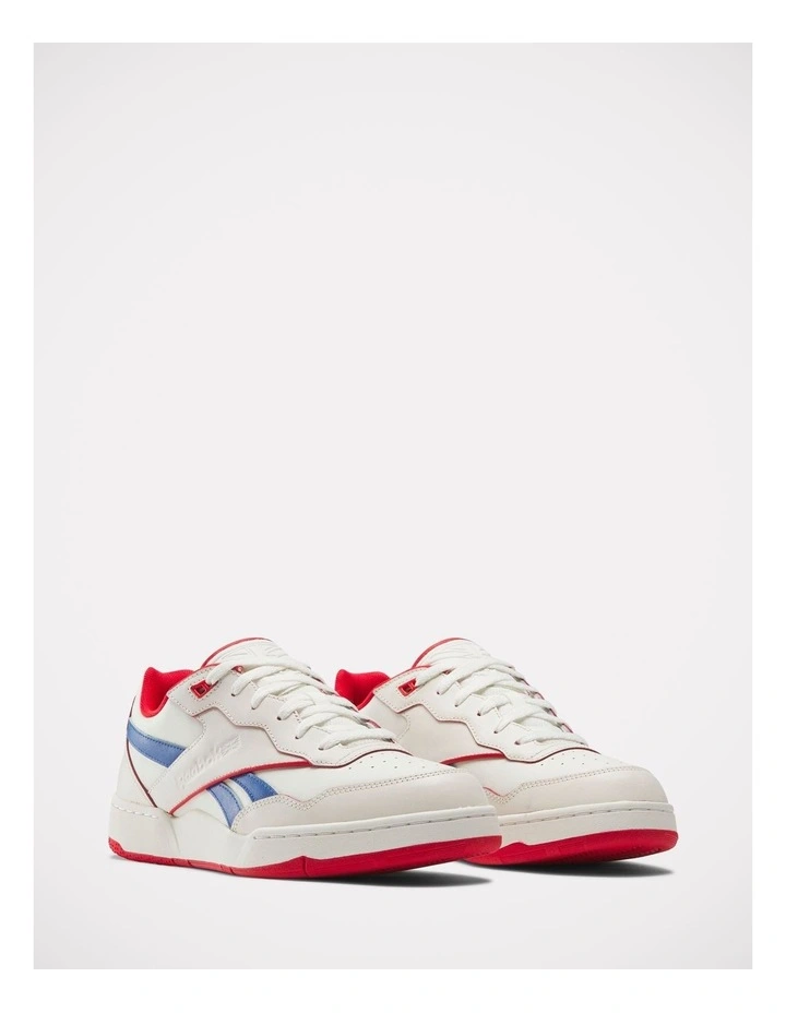 Basketball 4000 Ii Sneakers in White image 2