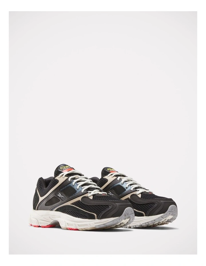 Premier Trinity Kinetic Fit System Sneakers in Black image 2