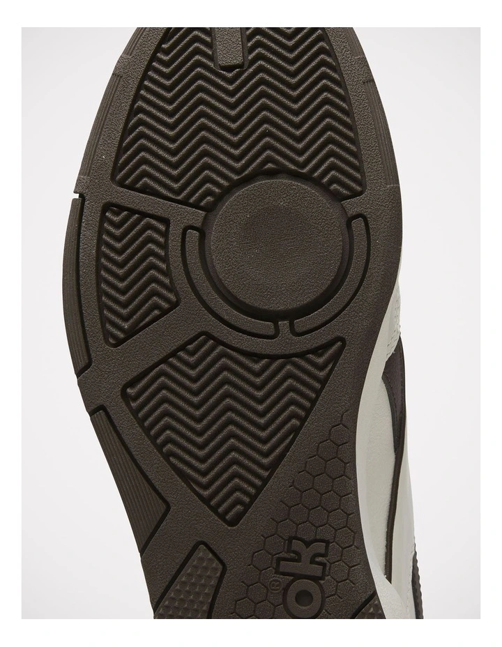 Basketball 4000 Ii Sneakers in Chalk image 7