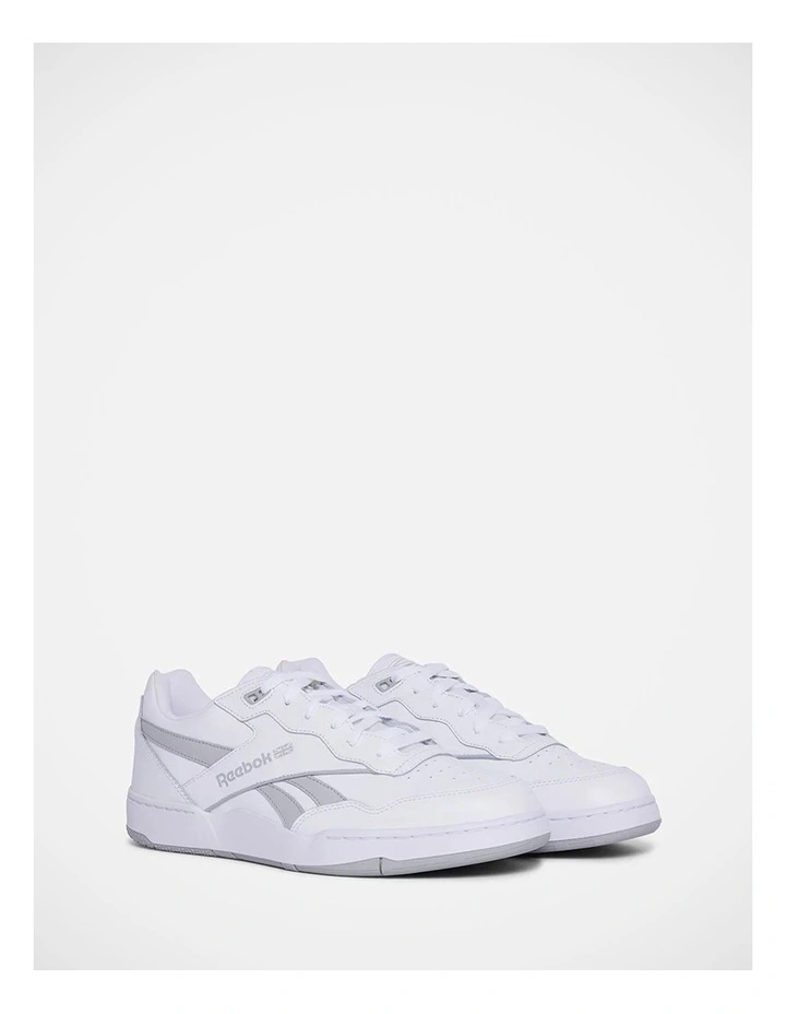 Basketball 4000 Ii Sneakers in White image 4