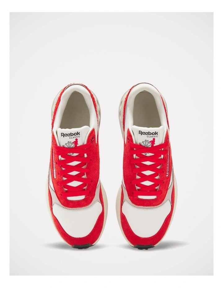 Energy Return System World Sneakers in White image 4