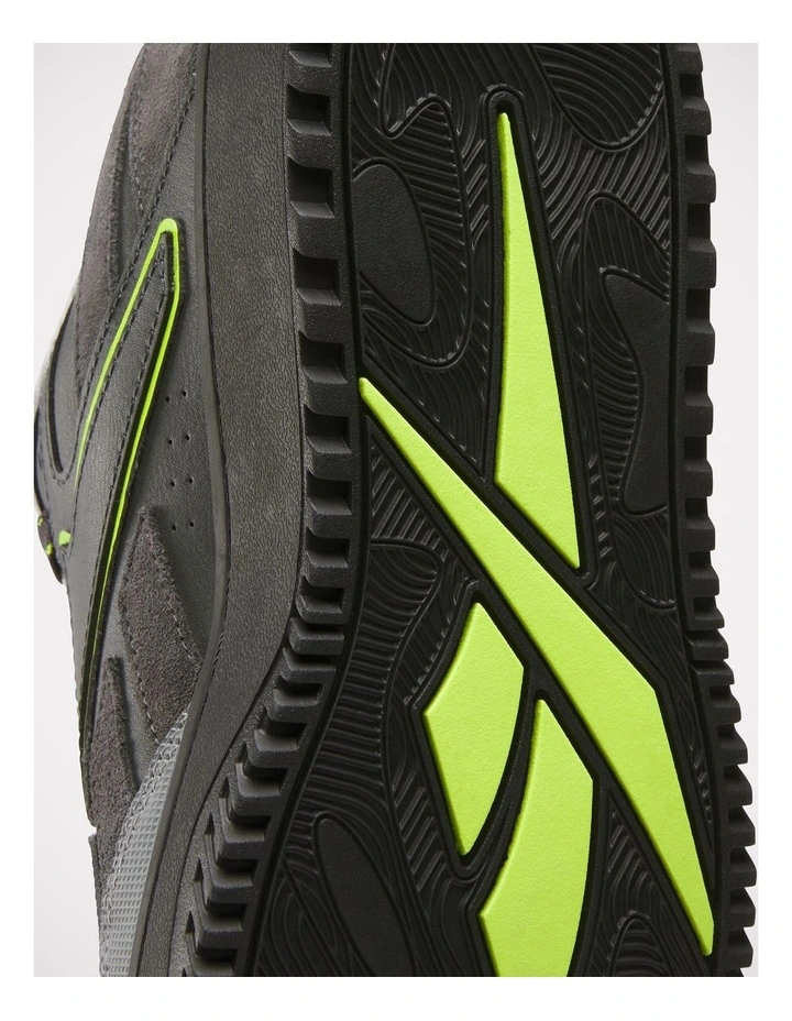 Atr Chill Sneakers in Grey image 7