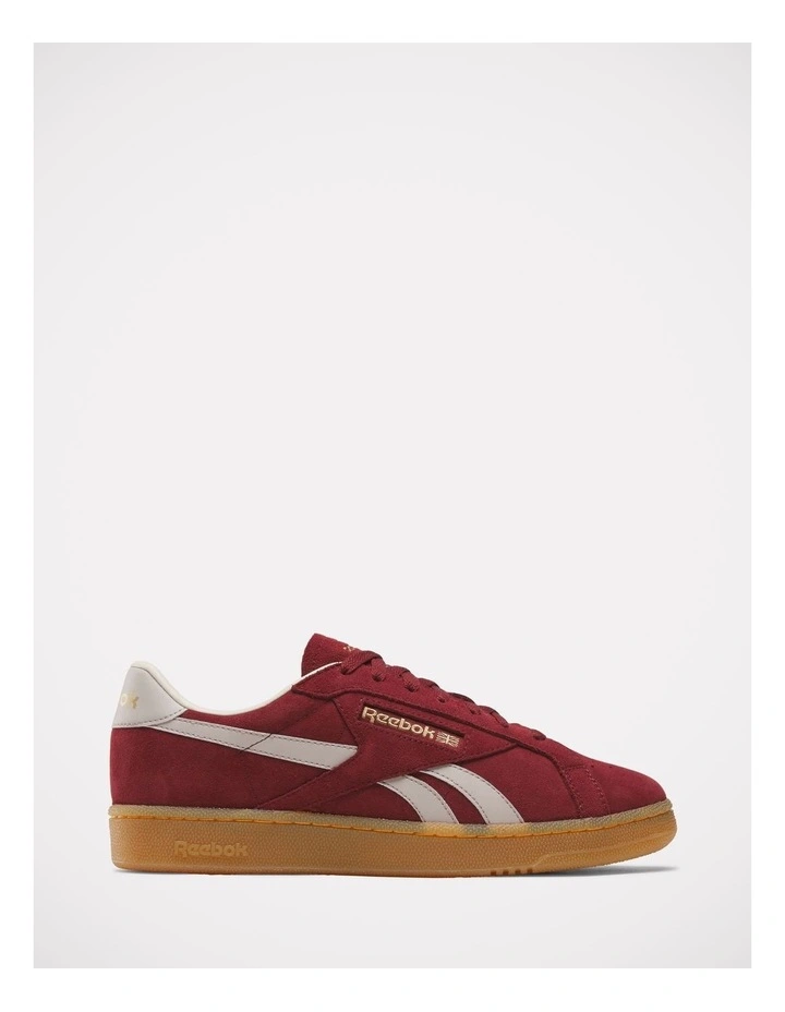 Club C Grounds Uk Sneakers in Red image 1