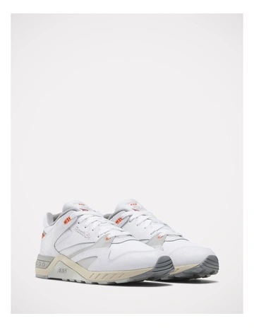 Energy Retain System 4000 Sneakers in White
