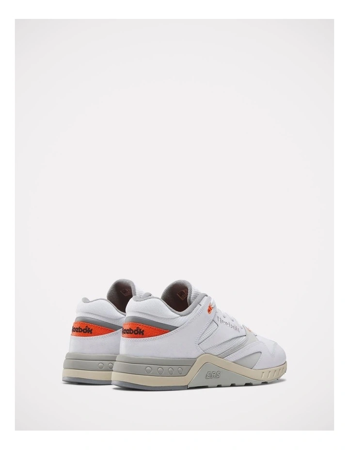 Energy Retain System 4000 Sneakers in White image 3