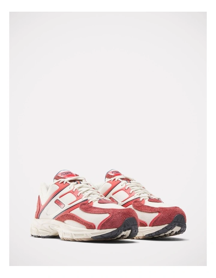 Premier Trinity Kinetic Fit System Sneakers in Red image 2