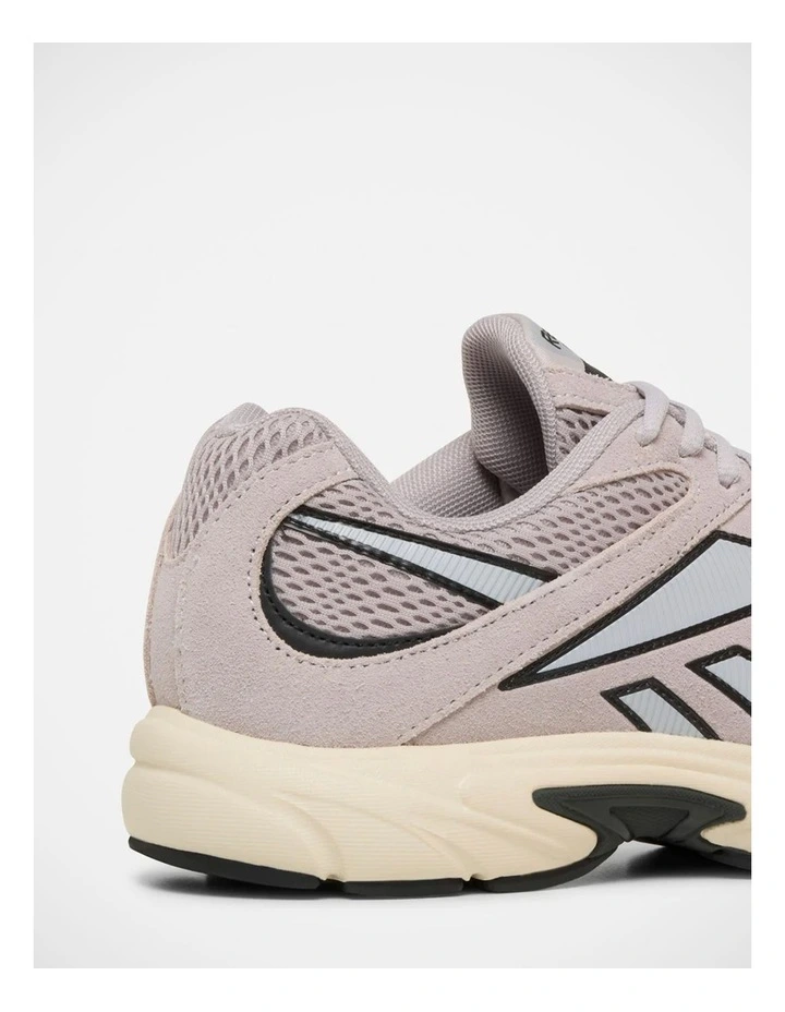 Premier Road Plus Vi Sneakers in Nude image 4