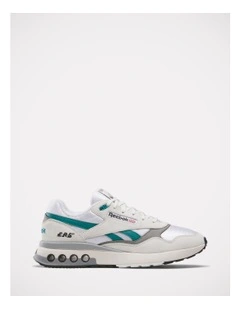 Ers World Sneakers in Grey