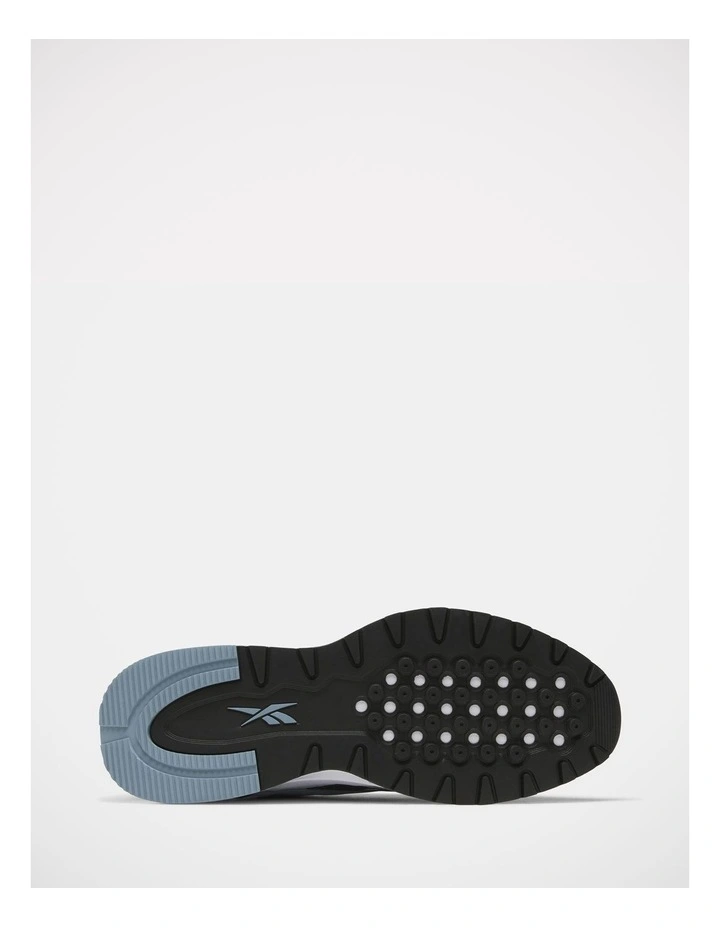 Classic Leather 2400 Sneakers in Blue image 5