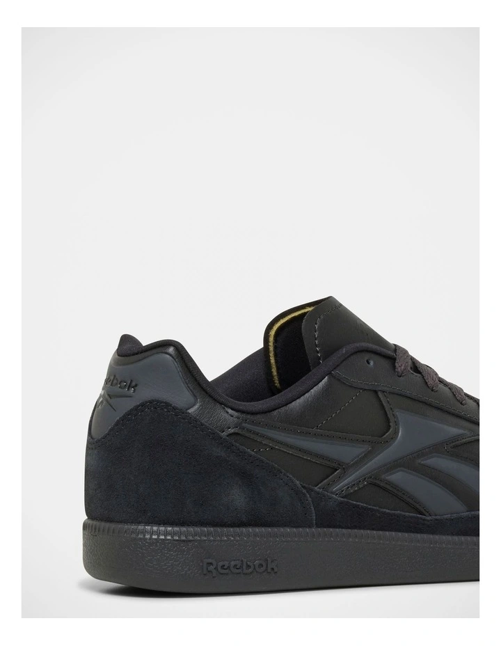 Finale Sneakers in Black image 4