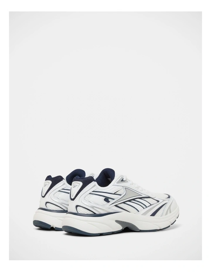 Belwave Sneakers in White image 5