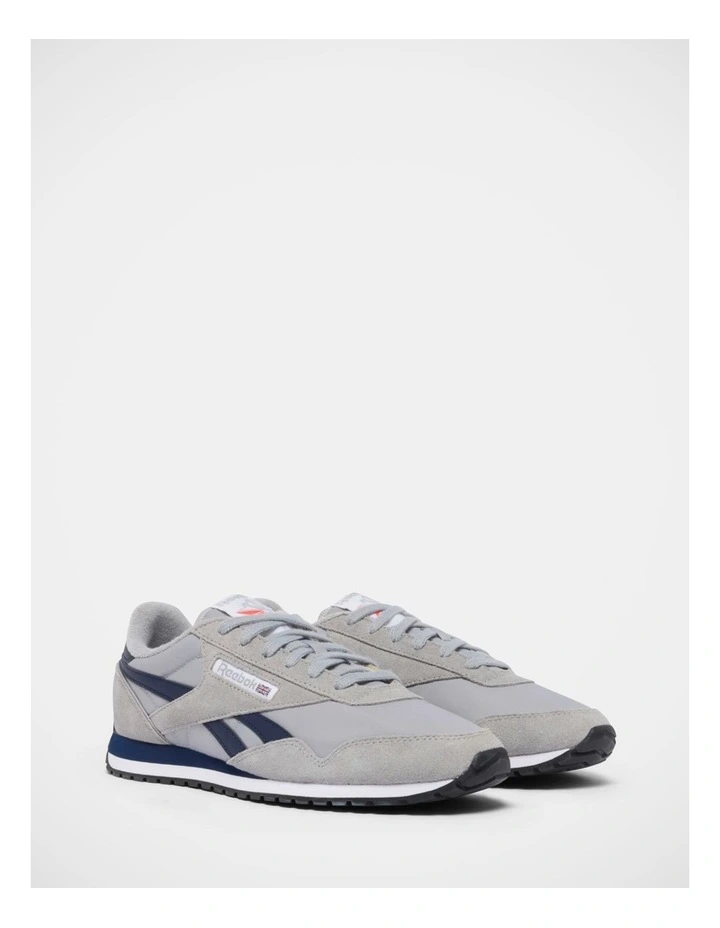 Classic Az Sneakers In Grey /Navy/Chalk image 2