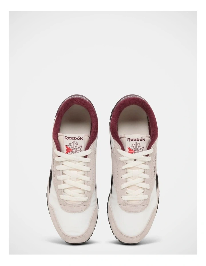 Classic Az Sneakers In Beige image 3
