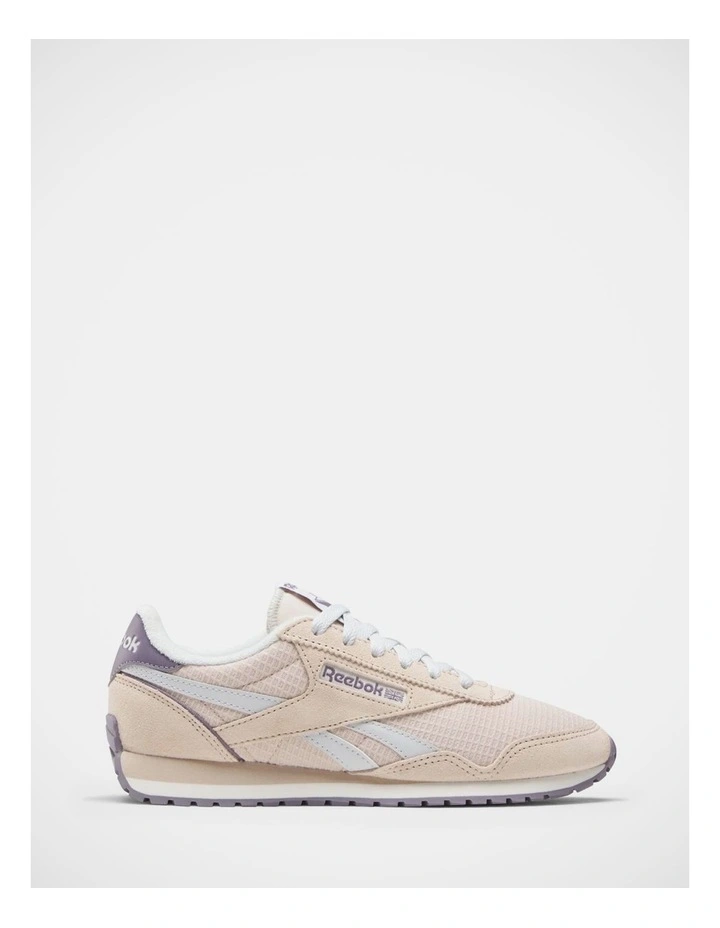 Classic Az Sneakers In Natural image 1
