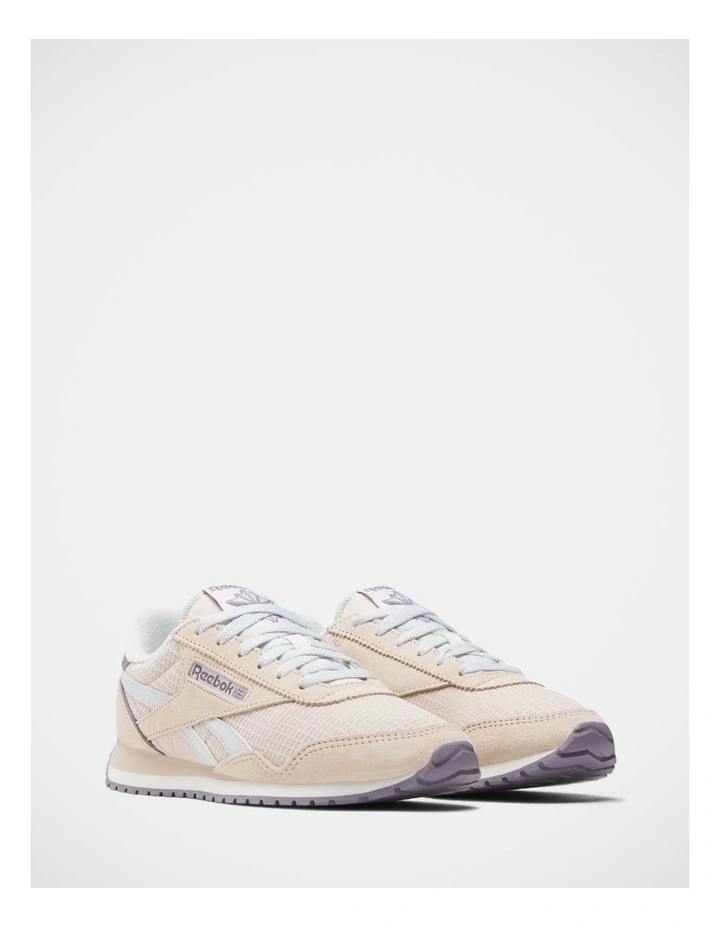 Classic Az Sneakers In Natural image 2