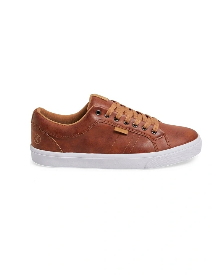 Finetime Classic Sneakers in Brown image 3