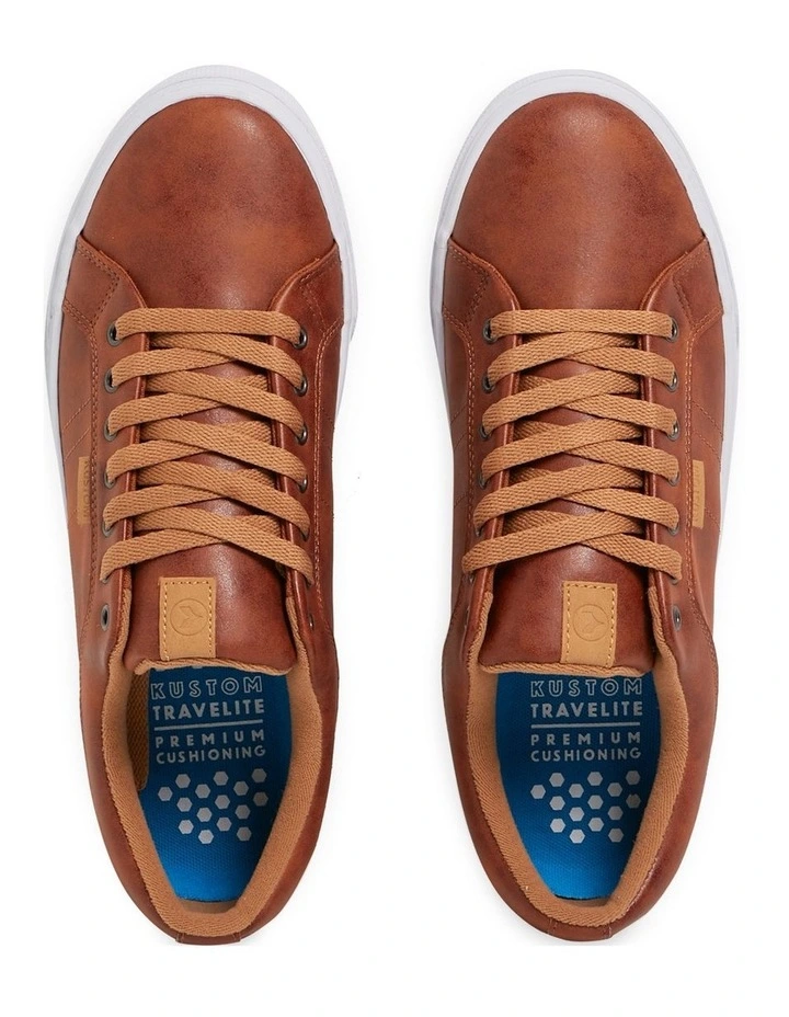Finetime Classic Sneakers in Brown image 6