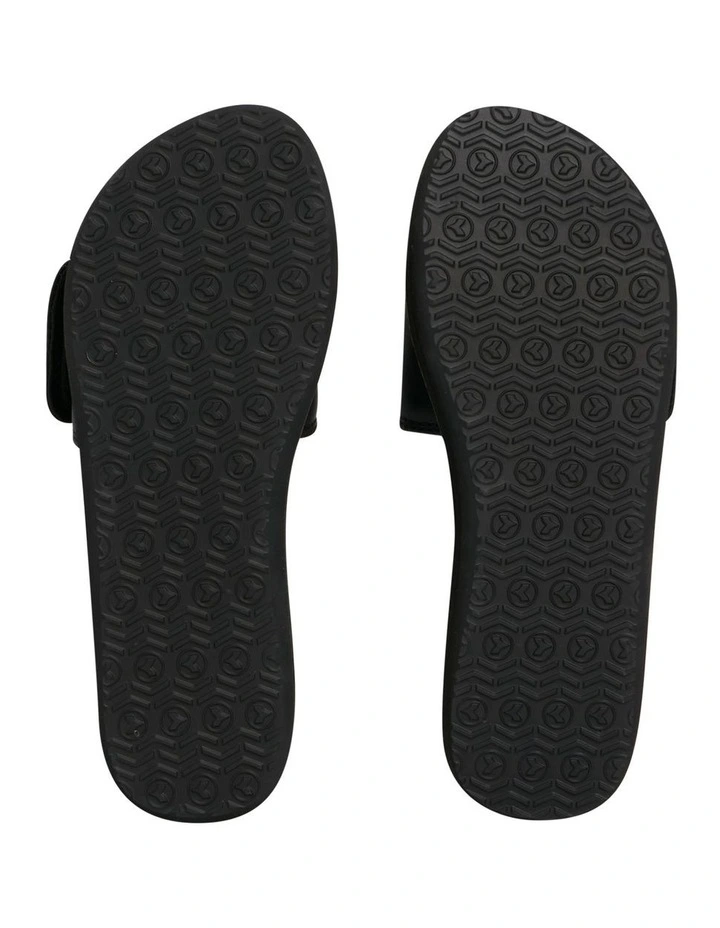 Uno Slides in Stealth image 2