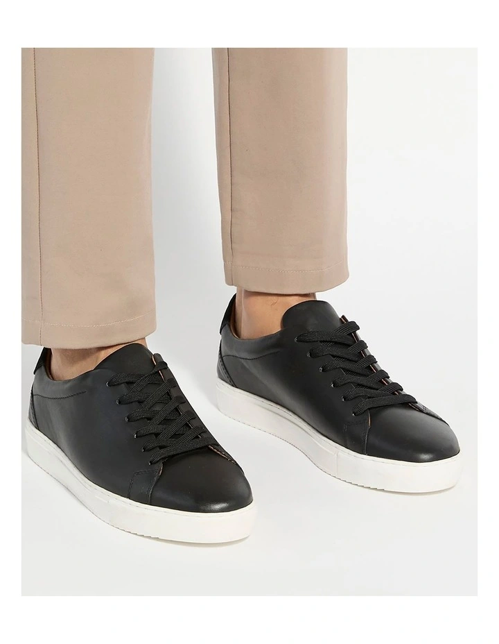 Trevons Sneaker in Black image 2