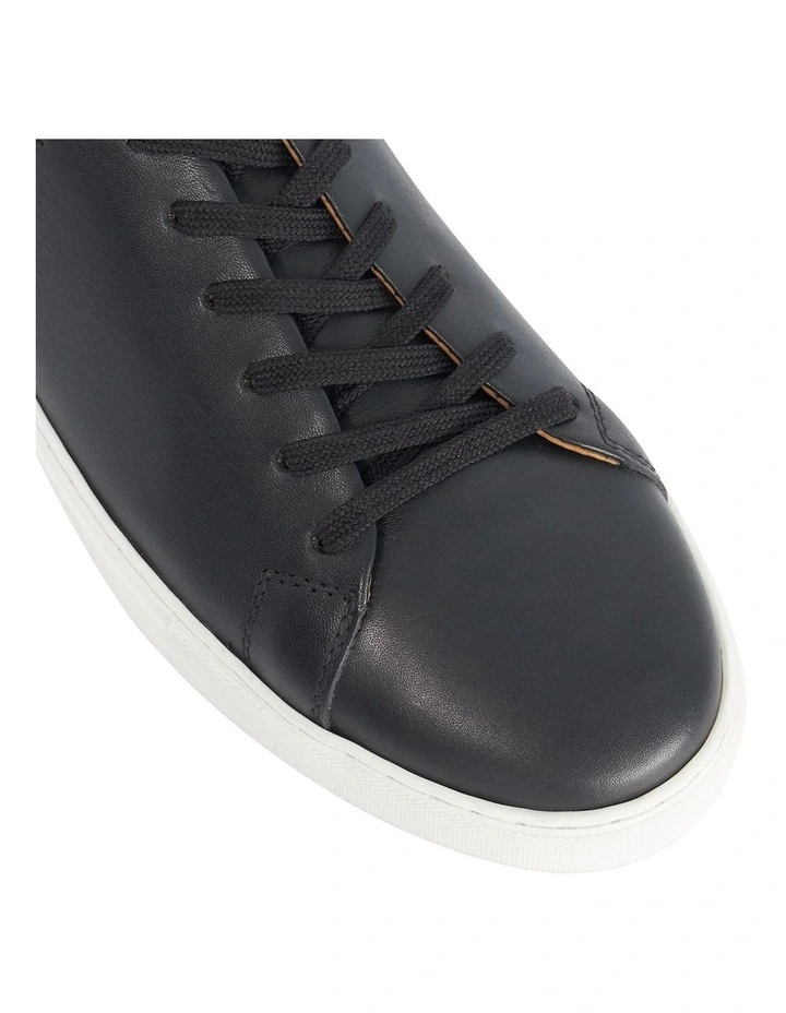 Trevons Sneaker in Black image 6