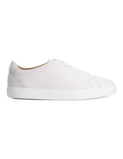 Trevons Sneaker in White