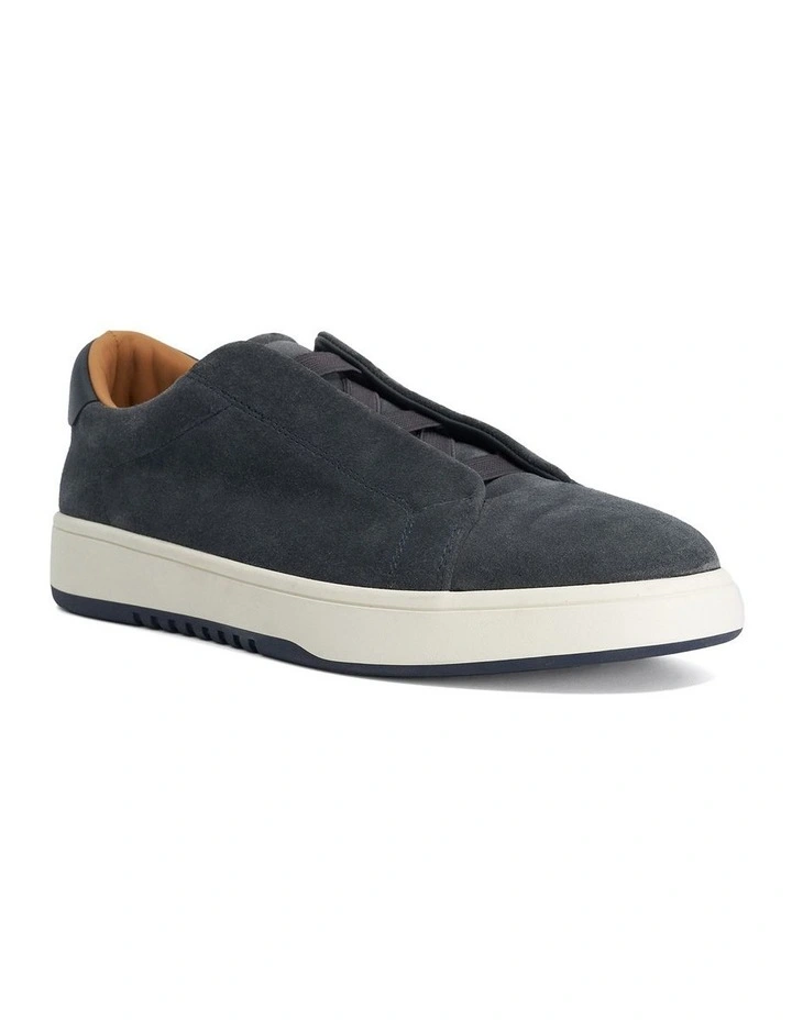Troys Sneaker in Navy image 3