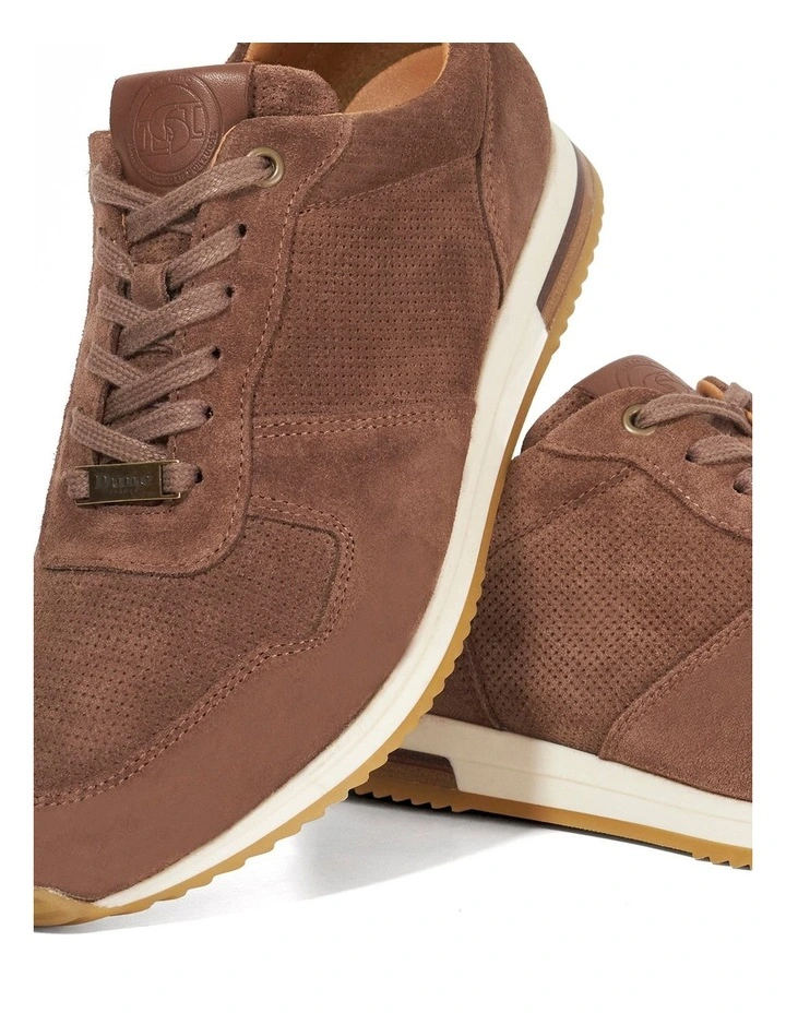 Trilogy Runner Shoes in Taupe image 6