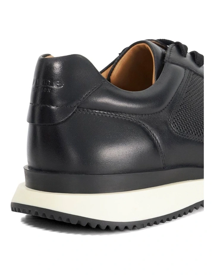 Taz Sneakers in Black image 5