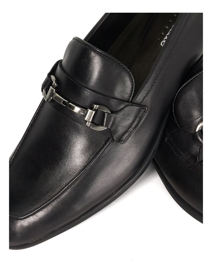 Seymore Dress Shoe in Black image 6