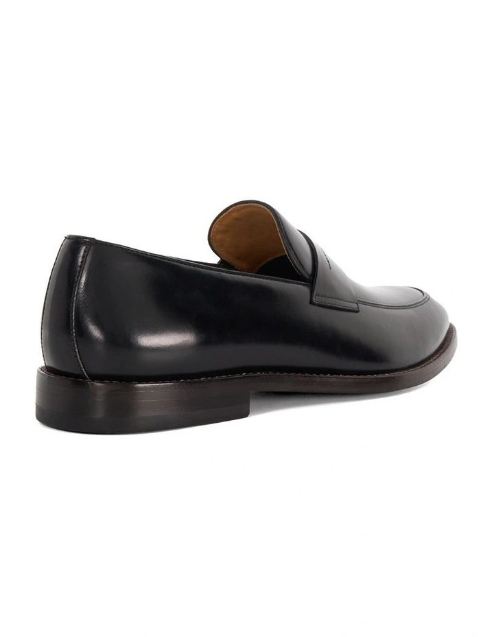Surrey Loafer in Black image 5