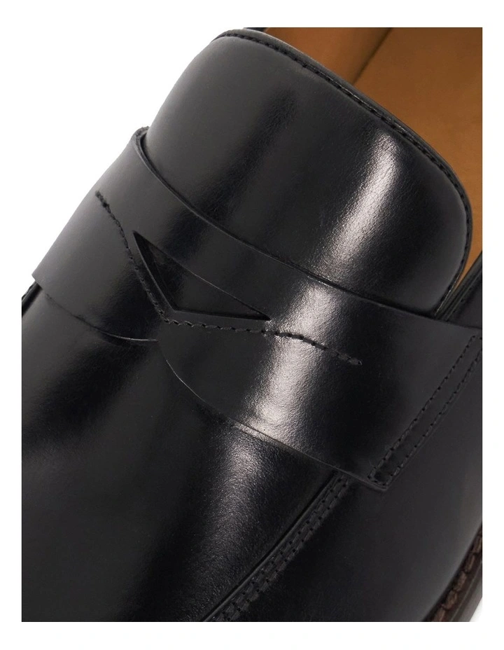 Surrey Loafer in Black image 6