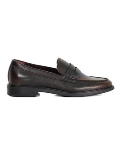 Sascha Loafer in Brown