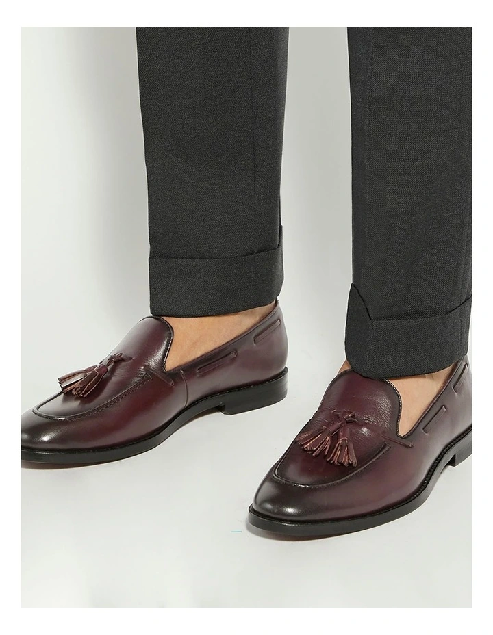 Sandders Loafer in Burgundy image 2