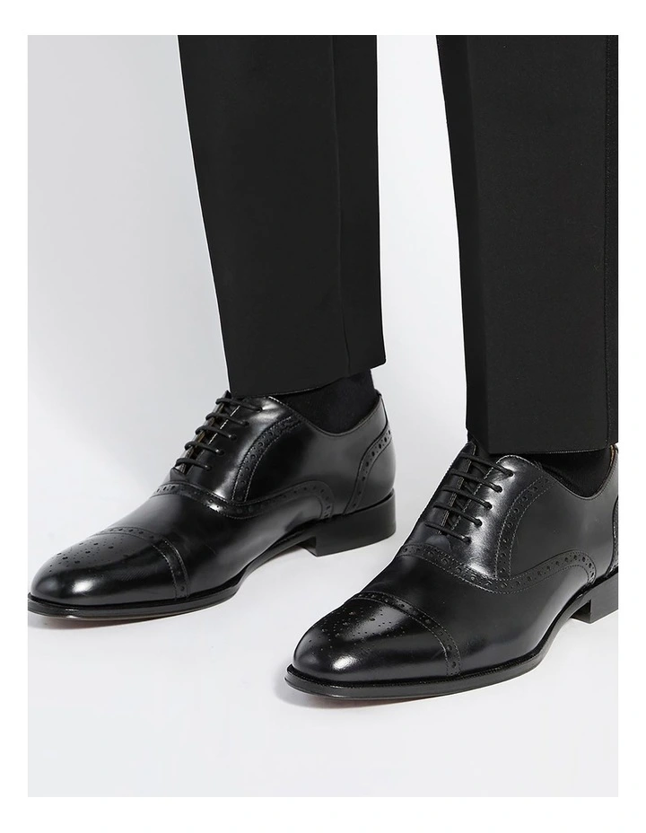 Soliders Dress Shoe in Black image 2