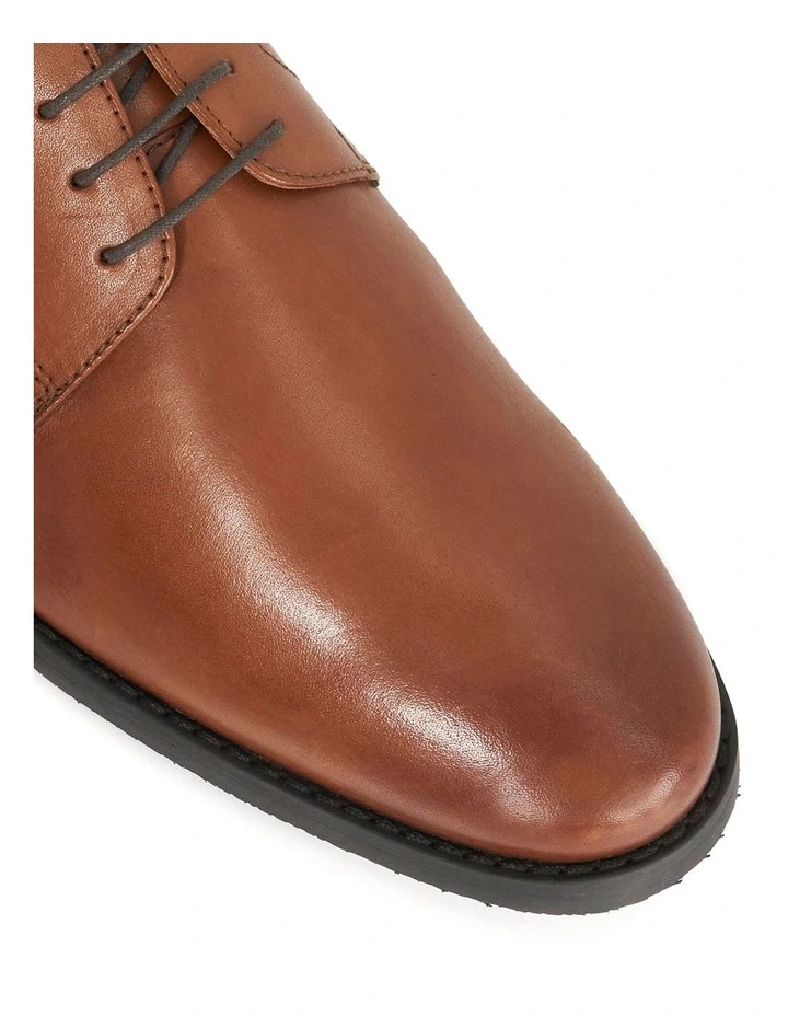Soreen Dress Shoe in Tan image 5