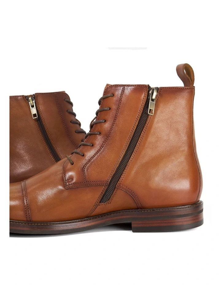 Matias Boot in Tan image 6