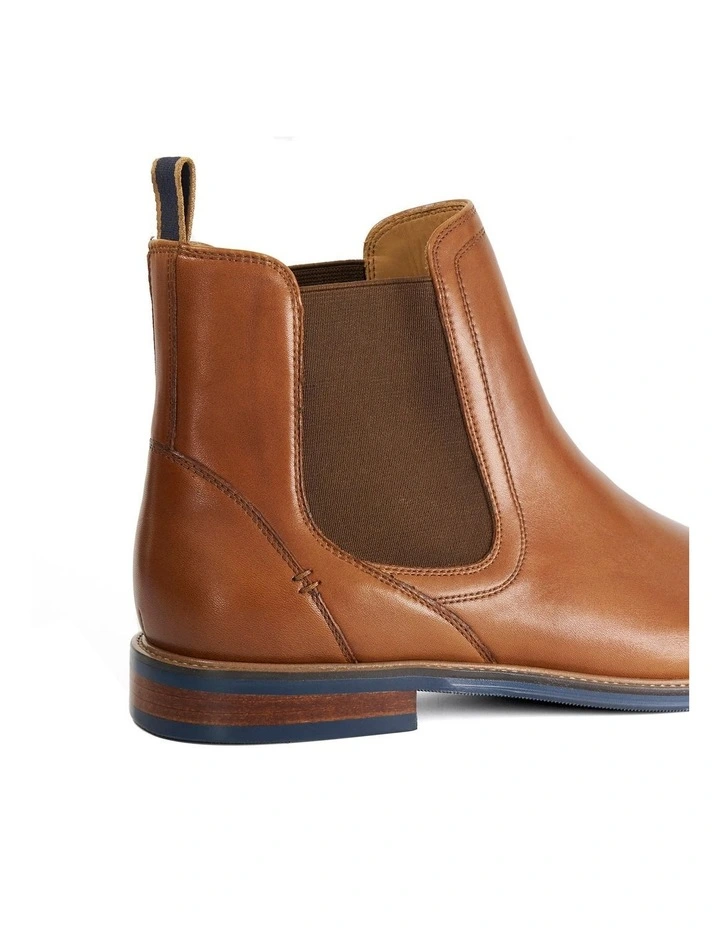 Mckinley Boot in Tan image 6