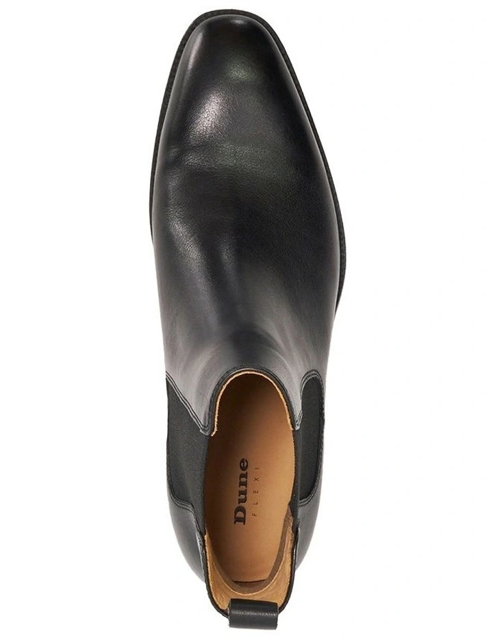 Matchin Boot in Black image 4