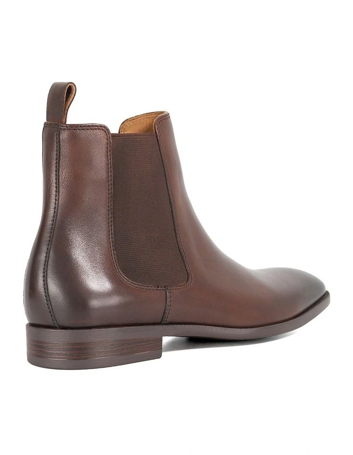 Matchin Boot in Brown image 5