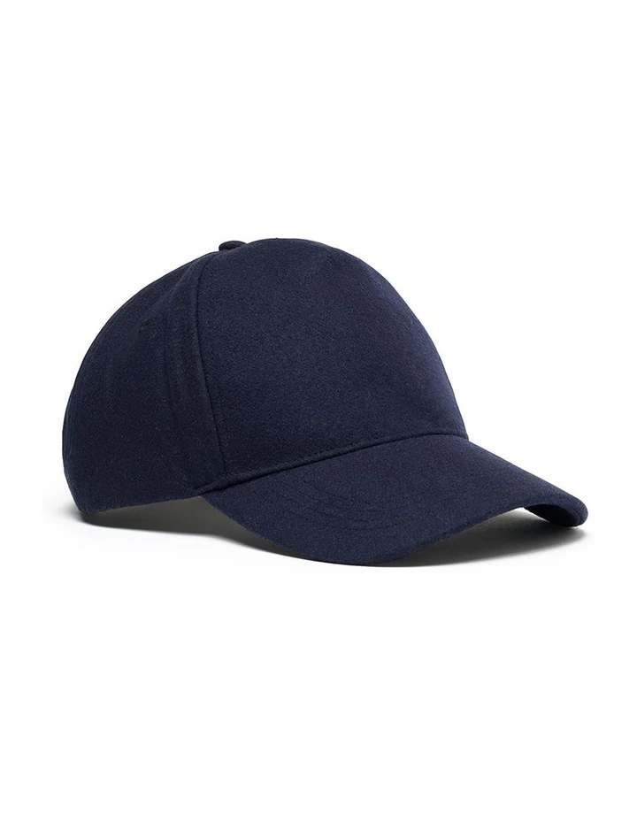 Onyxs Cap in Navy image 2