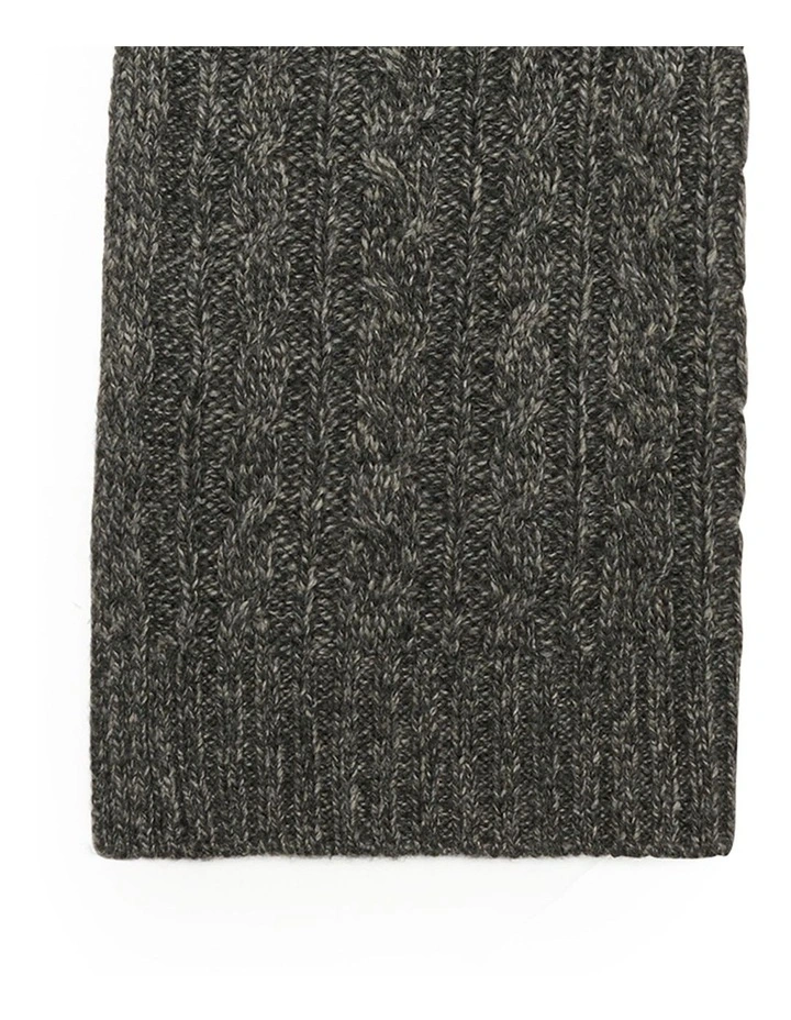 Ottoe Scarf in Grey image 3