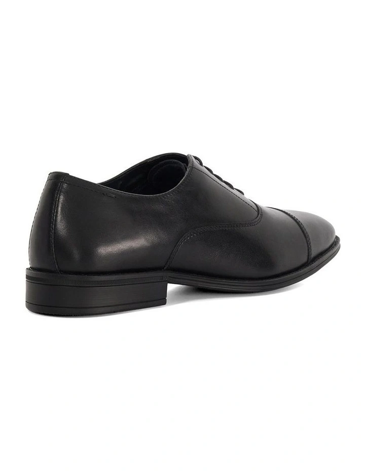 Steffon Oxford Shoes in Black image 4