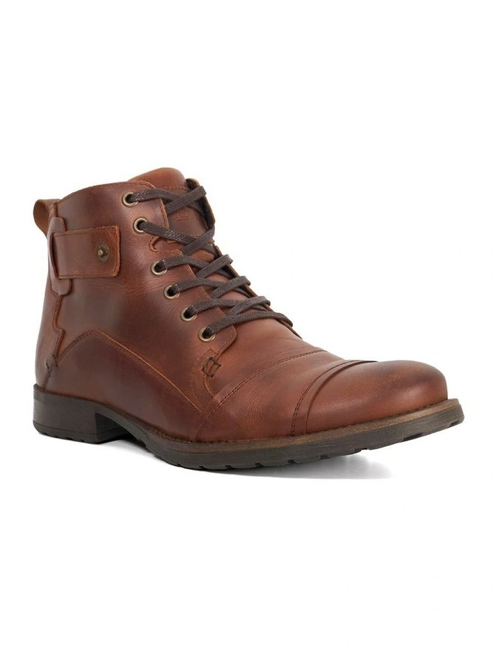 Simon Boot in Tan image 3