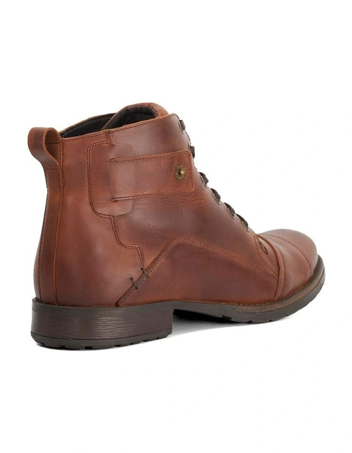 Simon Boot in Tan image 5