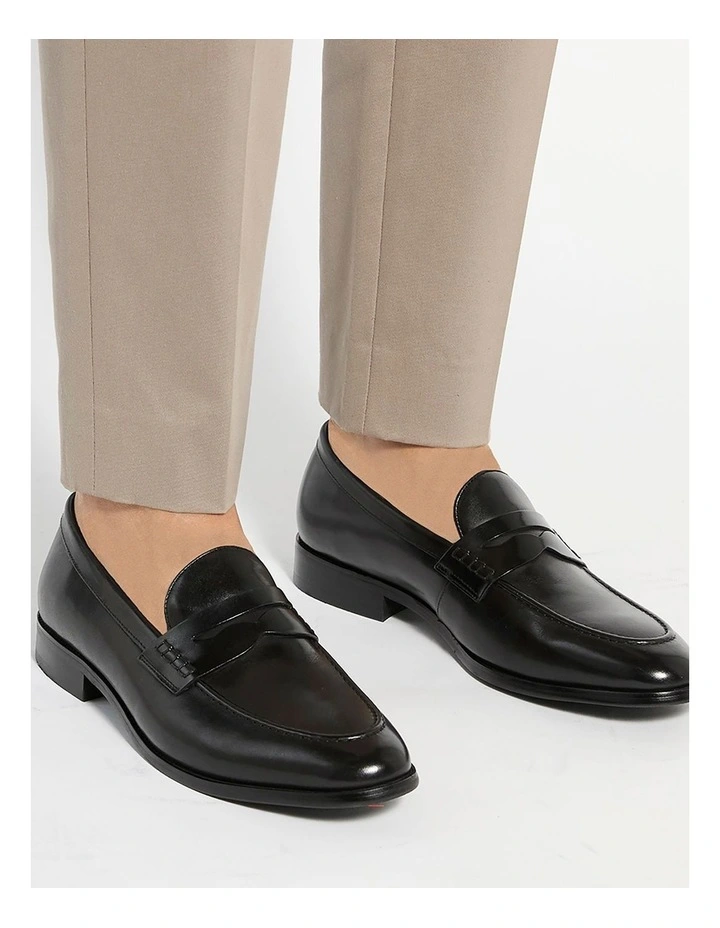 Skylers Loafer in Black image 2