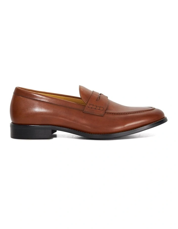 Skylers Loafer in Tan image 1