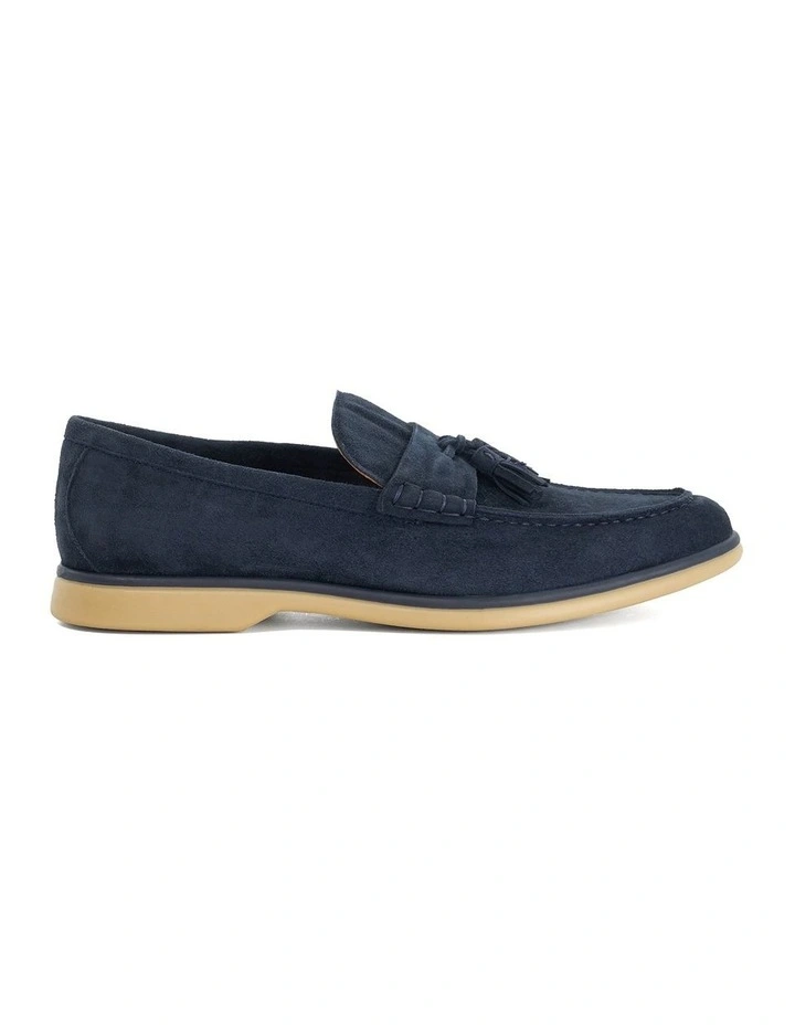 Broddi Loafer In Navy image 1
