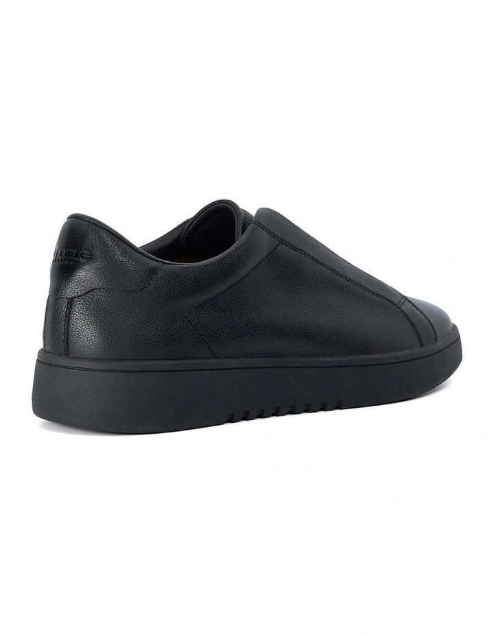 Troys Sneaker In Black image 4